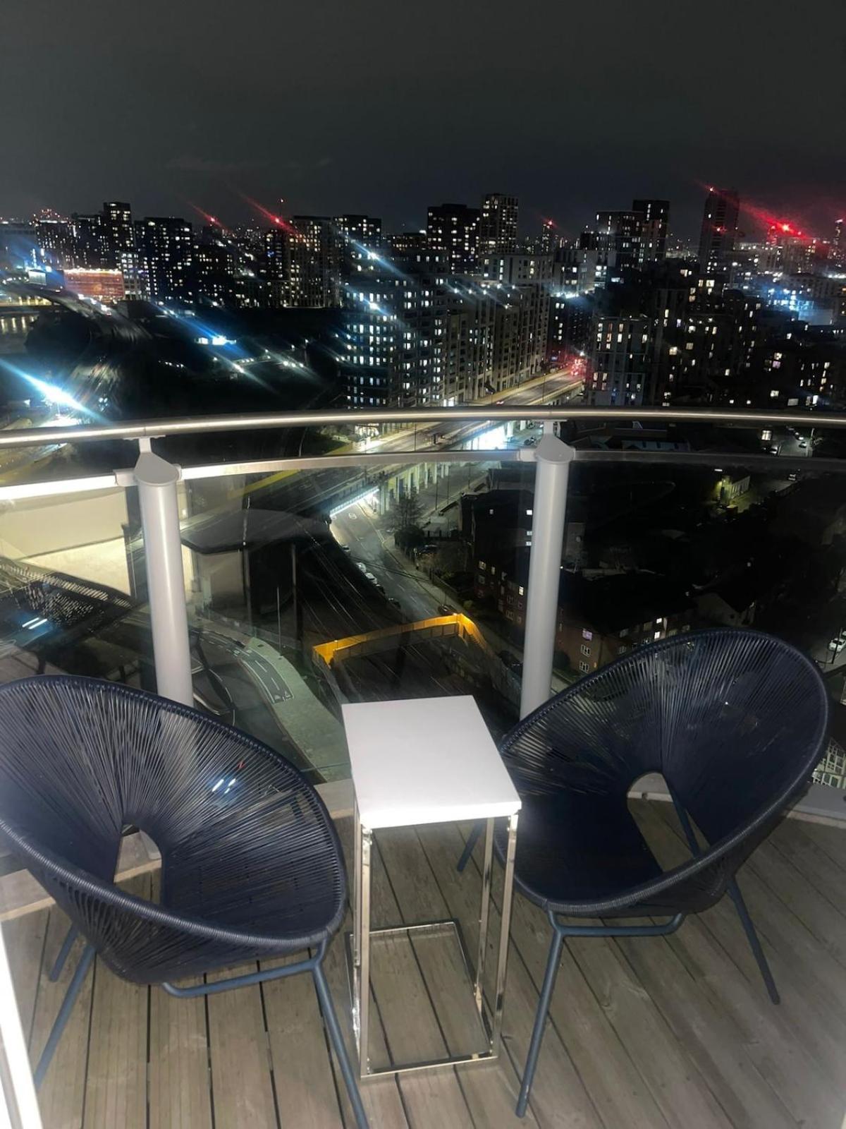 Luxury 1 Bedroom Apartment In Λονδίνο Εξωτερικό φωτογραφία